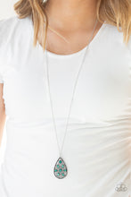 Load image into Gallery viewer, Gala Glimmer Paparazzi Necklace - Green