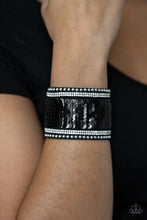 Load image into Gallery viewer, Paparazzi ♥ MERMAIDS Have More Fun - Pink - Black ♥ Urban Bracelet