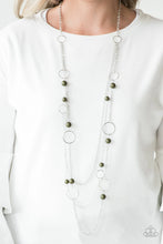 Load image into Gallery viewer, Paparazzi ♥ Beachside Babe - Green ♥ Necklace
