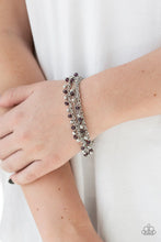 Load image into Gallery viewer, Paparazzi ♥ Cash Confidence - Purple ♥ Bracelet
