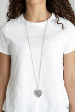 Load image into Gallery viewer, Paparazzi ♥ Victorian Valentine - Silver ♥ Necklace
