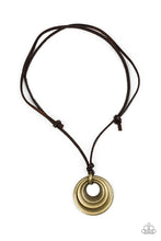 Load image into Gallery viewer, Paparazzi ♥ Desert Spiral - Brass ♥ Necklace
