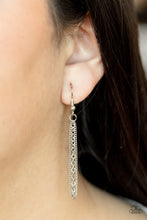 Load image into Gallery viewer, Paparazzi ♥ Towering Twinkle - White ♥ Necklace
