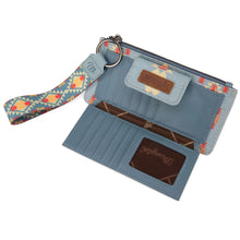 Load image into Gallery viewer, WG139-W013 Wrangler Aztec Print Bi-Fold Wallet Wristlet - Jean
