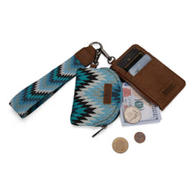 Load image into Gallery viewer, WG2211-W0051 Wrangler Southwestern Art Print Dual Pouch Wristlet - Jean
