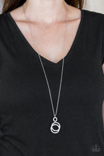 Load image into Gallery viewer, Timeless Trio Paparazzi Necklace - White

