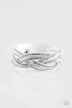 Load image into Gallery viewer, Girls Do It Better Paparazzi Urban Snap Bracelet  - White
