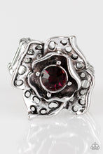 Load image into Gallery viewer, Glowing Gardens Paparazzi Ring - Purple
