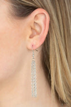 Load image into Gallery viewer, Paparazzi ♥ Elite Shine - Pink ♥ Necklace
