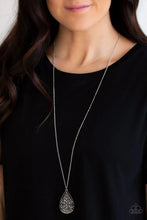Load image into Gallery viewer, Paparazzi ♥ Gala Glimmer - Purple ♥ Necklace
