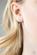 Load image into Gallery viewer, Paparazzi ♥ Back To Square One - Silver ♥ Necklace

