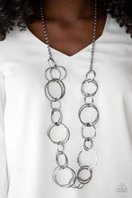Load image into Gallery viewer, Paparazzi ♥ Natural-Born RINGLEADER - Black ♥ Necklace
