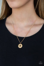 Load image into Gallery viewer, Paparazzi ♥ Palm Tree Paradise - Gold ♥ Necklace
