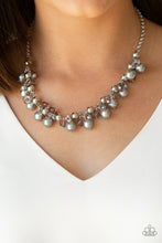 Load image into Gallery viewer, Duchess Royale Paparazzi Necklace - Silver
