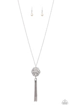 Load image into Gallery viewer, Fine Florals Paparazzi Necklace - White
