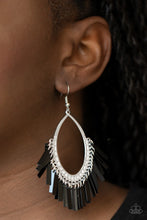 Load image into Gallery viewer, Paparazzi ♥ Fine-Tuned Machine - Black - Gunmetal ♥ Earrings
