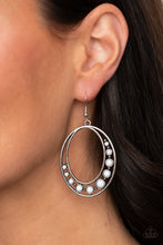 Load image into Gallery viewer, Crescent Cove Paparazzi Earring - White
