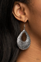 Load image into Gallery viewer, Flirtatiously Flourishing Paparazzi Earring - Silver
