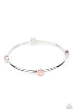 Load image into Gallery viewer, Gleam-Getter Paparazzi Bangle Bracelet - Pink
