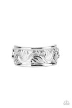 Load image into Gallery viewer, Billowy Bands Paparazzi Ring - Silver
