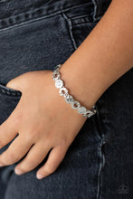 Load image into Gallery viewer, Metro Metalsmith Paparazzi Bracelet - Silver
