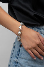 Load image into Gallery viewer, Nostalgically Nautical Paparazzi Bracelet  - Silver - Iridescent
