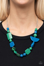 Load image into Gallery viewer, Tranquil Trendsetter Paparazzi Necklace - Green
