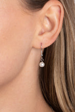Load image into Gallery viewer, Pearls Before VINE Paparazzi Necklace - Silver
