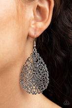 Load image into Gallery viewer, Napa Valley Vintage Paparazzi Earring - Silver

